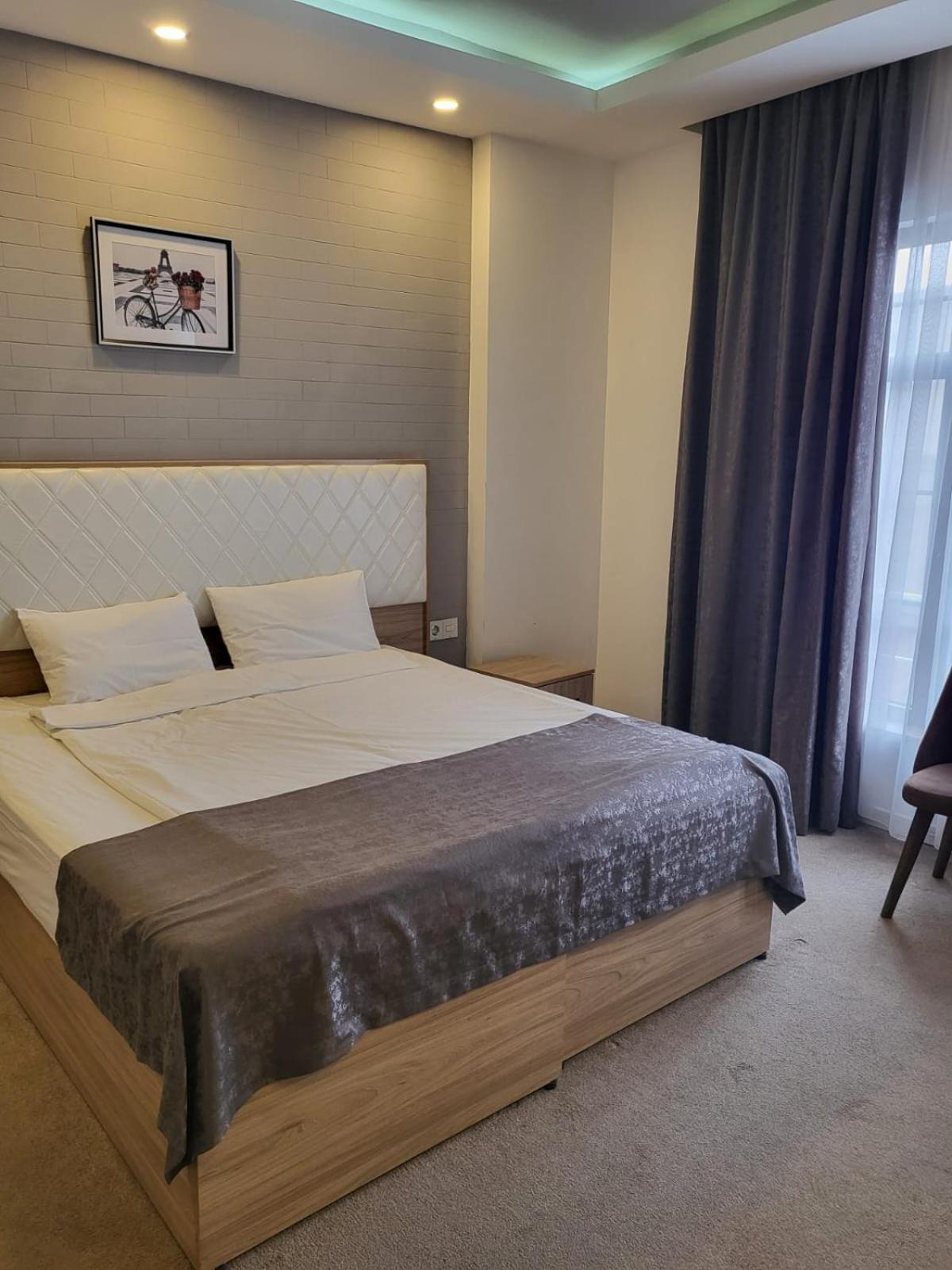 Jupiter Baku -Halal Hotel Bagian luar foto